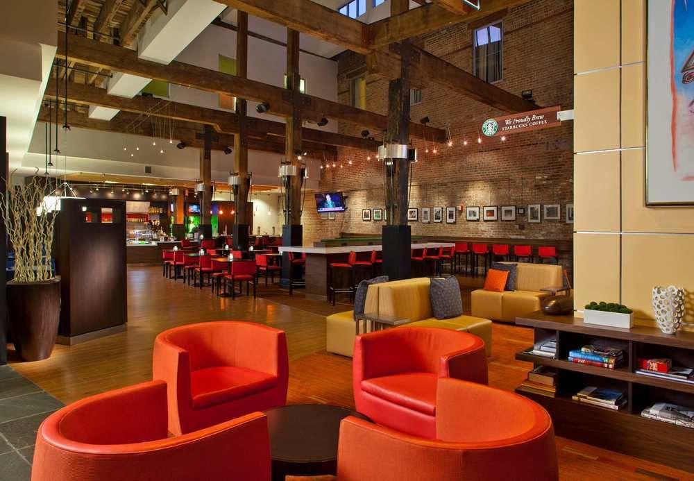 Courtyard By Marriott New Orleans Warehouse Arts District Hotel Екстериор снимка